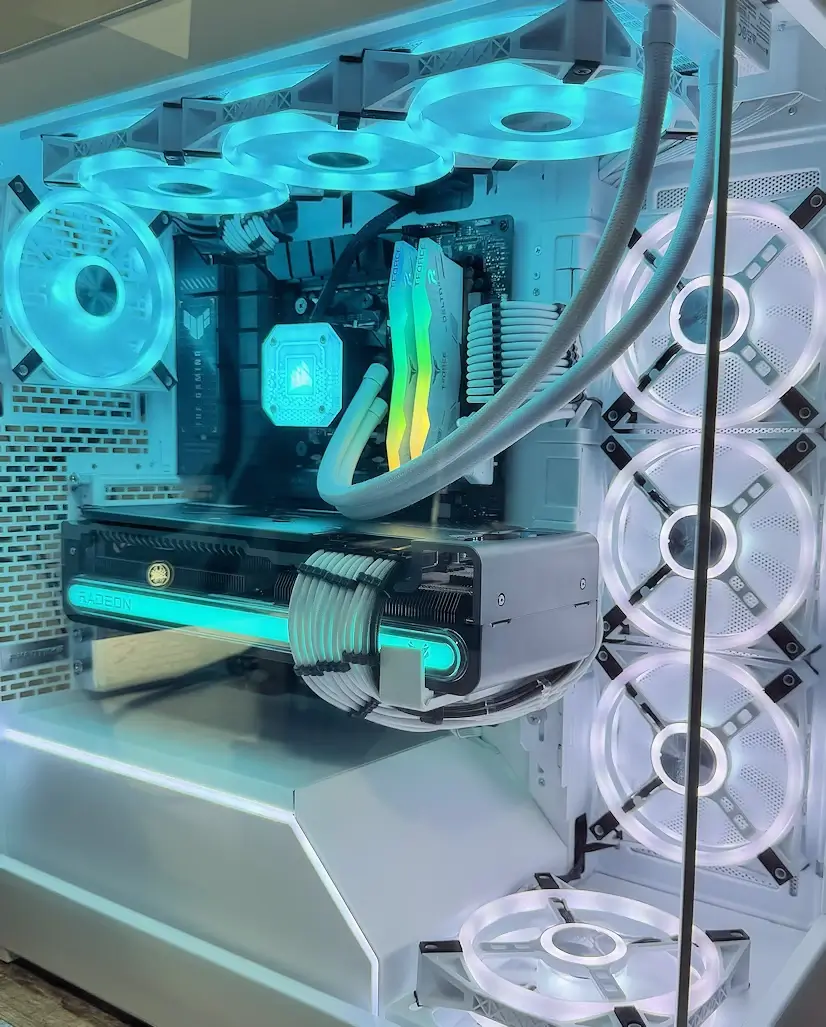 Montaje Gaming PC Phanteks Arroyomolinos